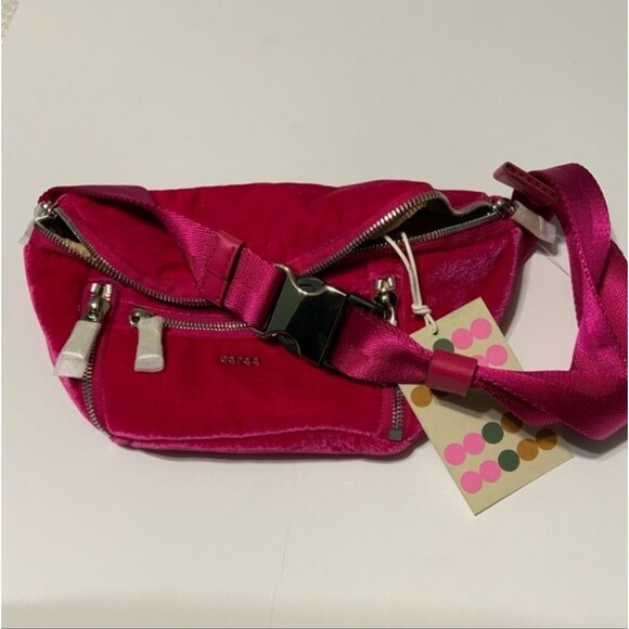 NWT Free People Caraa Velvet Small Sling Bag Pink - Picture 3 of 6